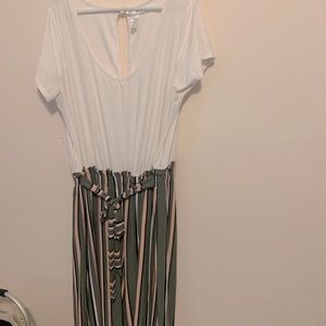 Green and white jumpsuit 2X plus size